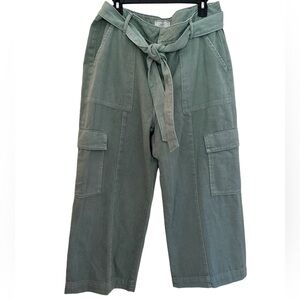 Fat Face Cargo Wide Leg Size USA 12S light Green Ties at Waist